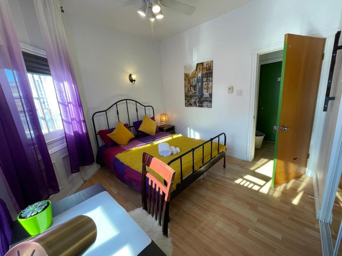 Chambres El Mediterraneo Rooms Монреаль Экстерьер фото